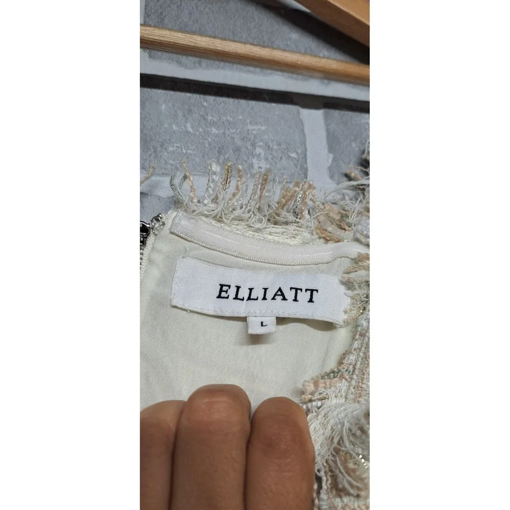 Elliatt light gold